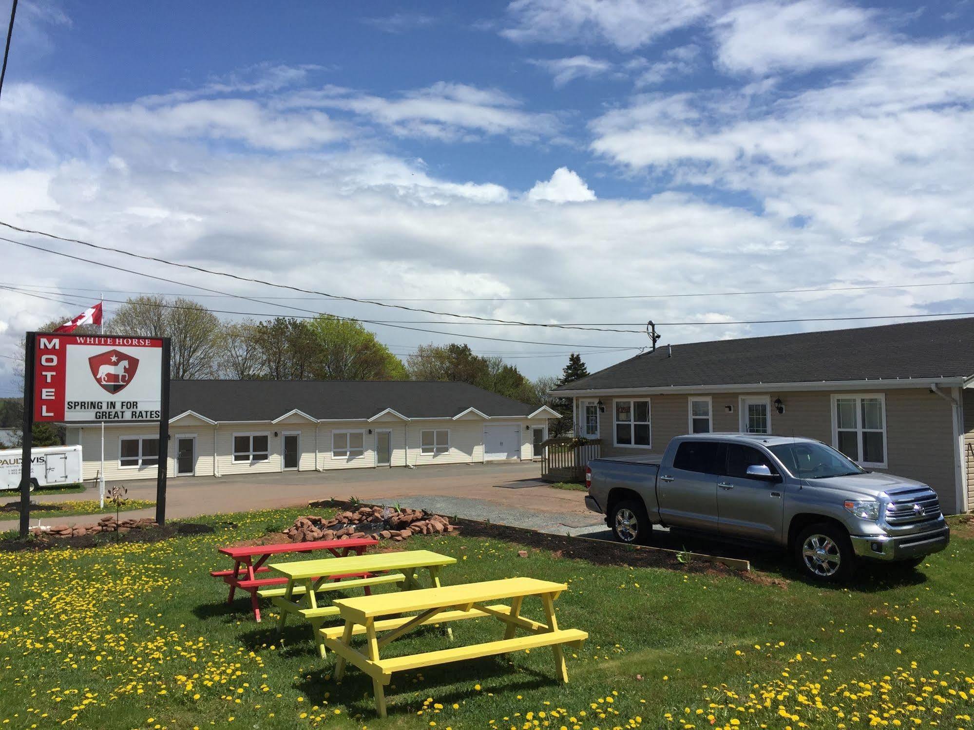 The White Horse Motel Charlottetown Exterior photo